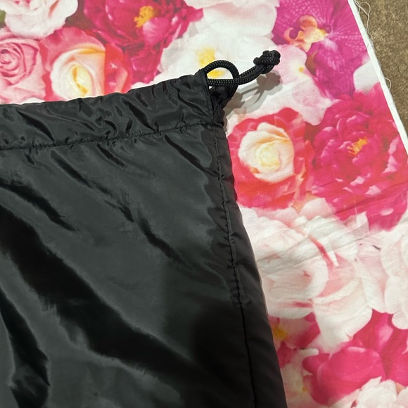 White House Black Market Nylon Bag - Picture 2 of 7